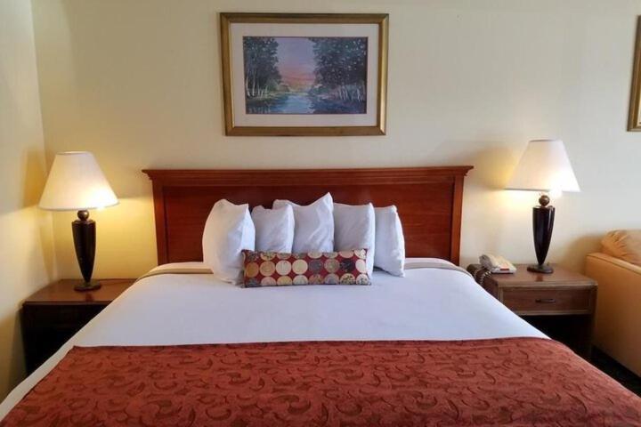 Motel Sun And 2*
