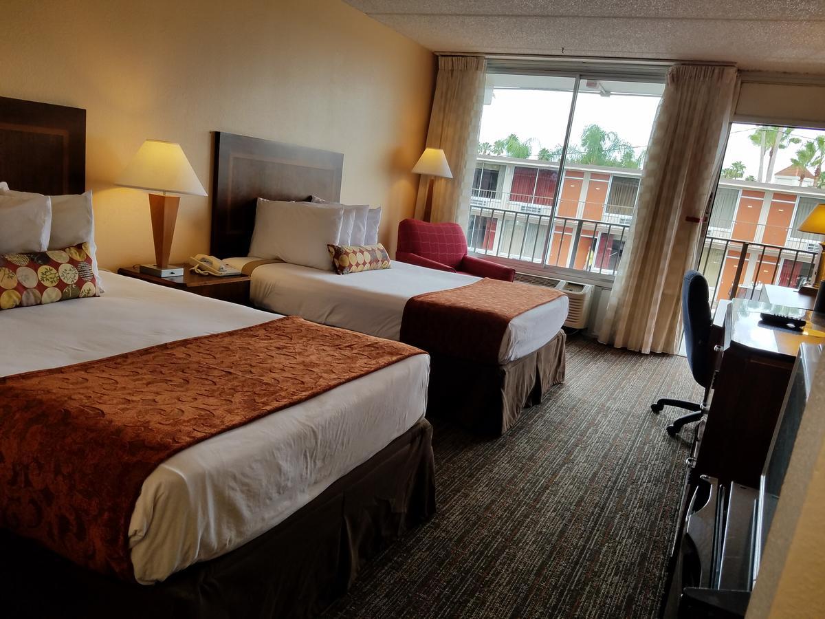 Motel Sun And